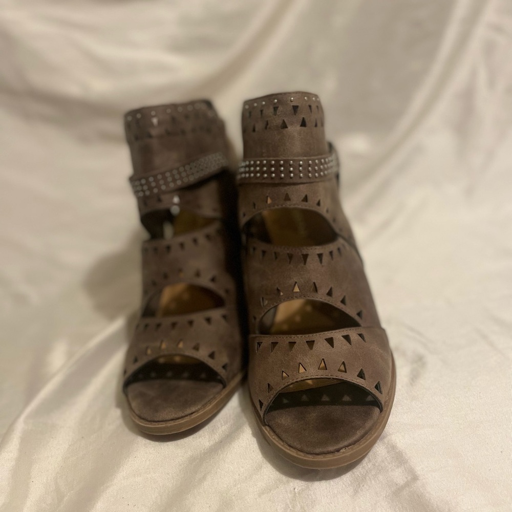 Massini boots for women size 10